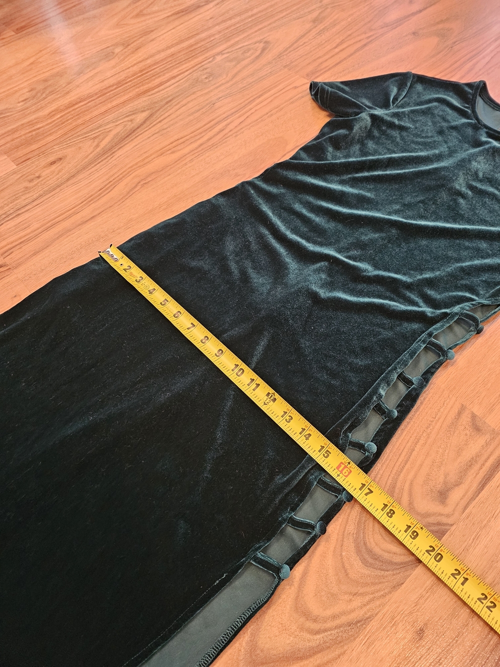 Short-Sleeve Velvet Maxi Dress with Side Slit Button Detail - Dark Green - Picture 13 of 14